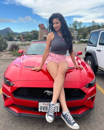 Full leaked Komal bhagat private onlyfans photo