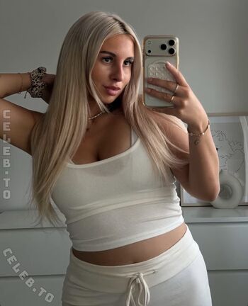 Full leaked Kristinkbi private onlyfans photo
