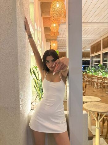Kübra Miranda Çamlıbel