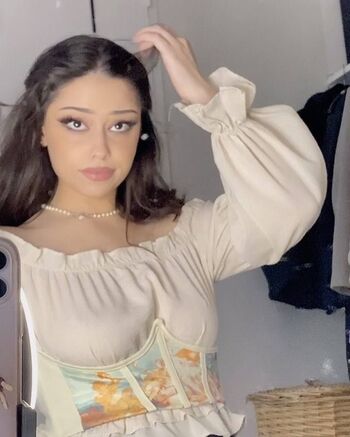 Full leaked Kuramanou private onlyfans photo