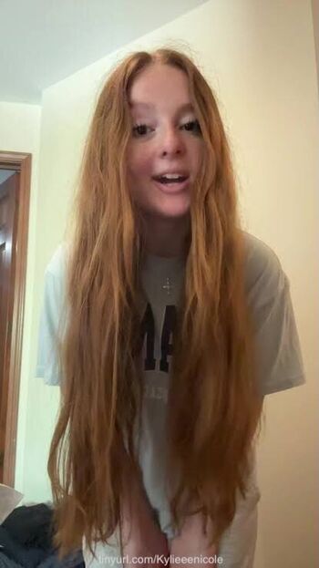 Full leaked Kylieeenicole private onlyfans photo