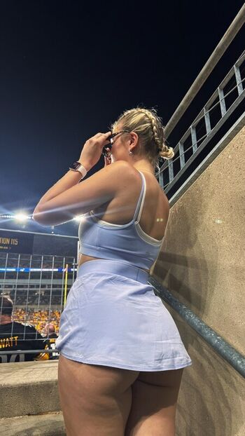 Full leaked Kyliestover private onlyfans photo