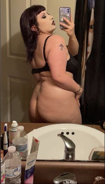 ladyohbitchuary