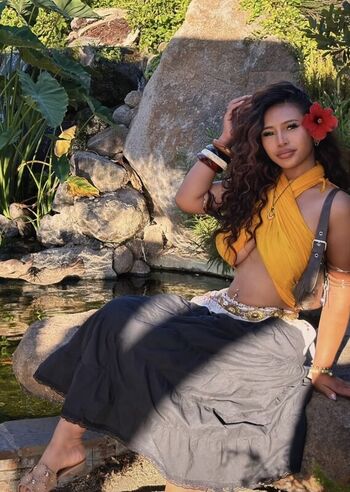 Full leaked Laica mae private onlyfans photo