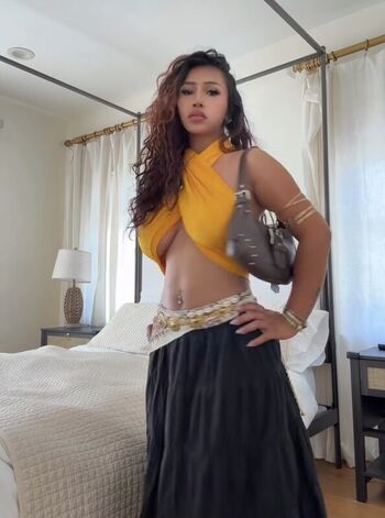 Full leaked Laica mae private onlyfans photo