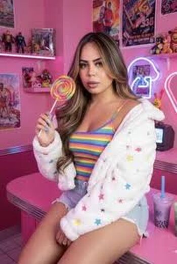 Full leaked Lariic page private onlyfans photo