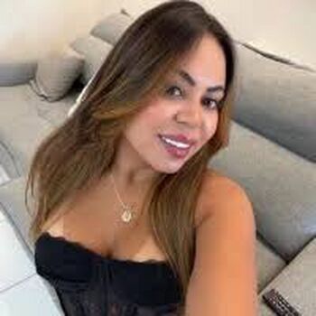 Full leaked Lariic page private onlyfans photo