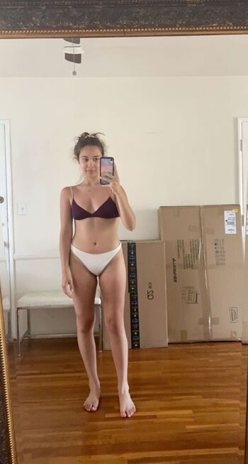 Full leaked Laufey private onlyfans photo