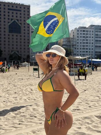 Laura Buitrago
