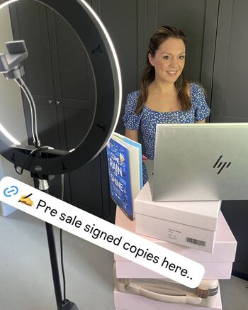 Full leaked Laura tobin  page private onlyfans photo