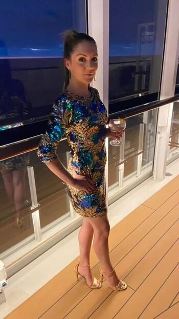 Full leaked Laura tobin private onlyfans photo