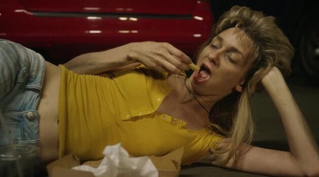 Full leaked Lauren lapkus private onlyfans photo