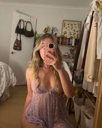 Full leaked Laurenxskinner private onlyfans photo
