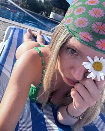Full leaked Laurita fernandez private onlyfans photo