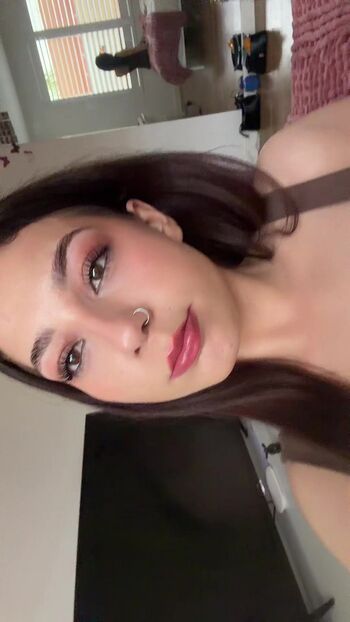Full leaked Layla pownall page private onlyfans photo