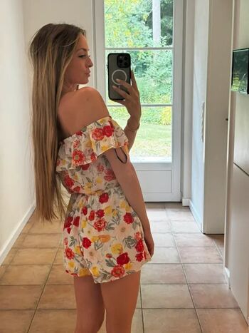 Full leaked Lea katharina private onlyfans photo