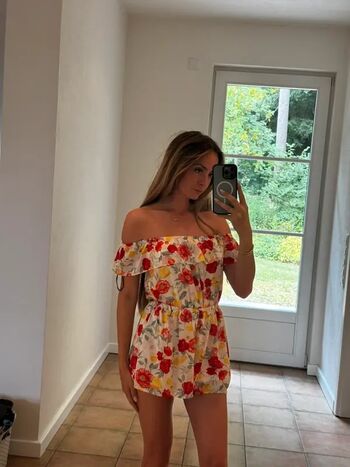 Full leaked Lea katharina private onlyfans photo