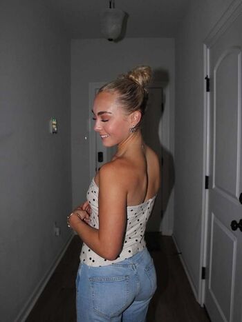 Full leaked Leah g miller private onlyfans photo