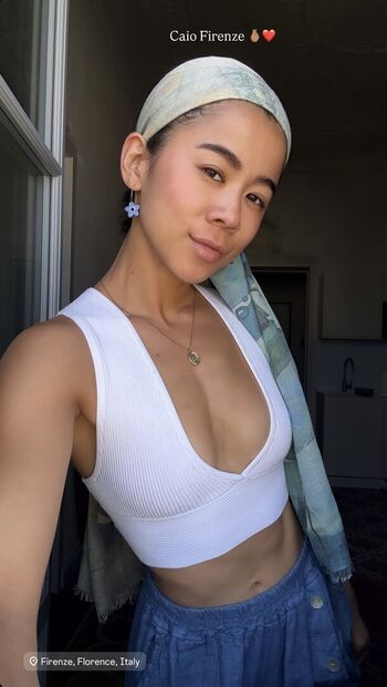 Leah Lewis