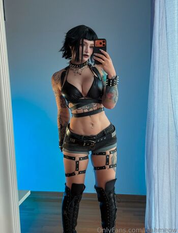 Full leaked Leah meow private onlyfans photo