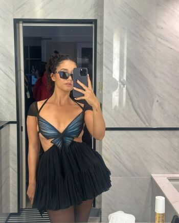 Full leaked Lena mahfouf private onlyfans photo