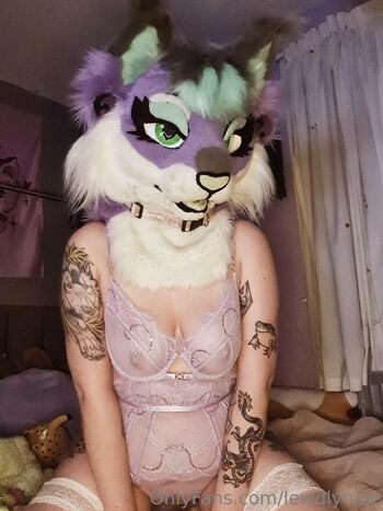 Full leaked Lewdlynxie private onlyfans photo