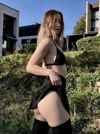 Full leaked Leya gornaya  page private onlyfans photo