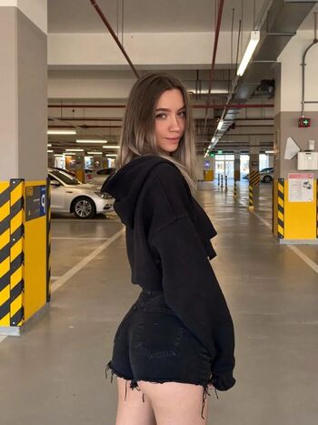 Full leaked Leya gornaya  page private onlyfans photo
