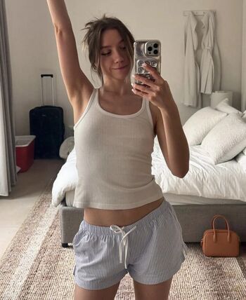 Full leaked Leya gornaya  page private onlyfans photo