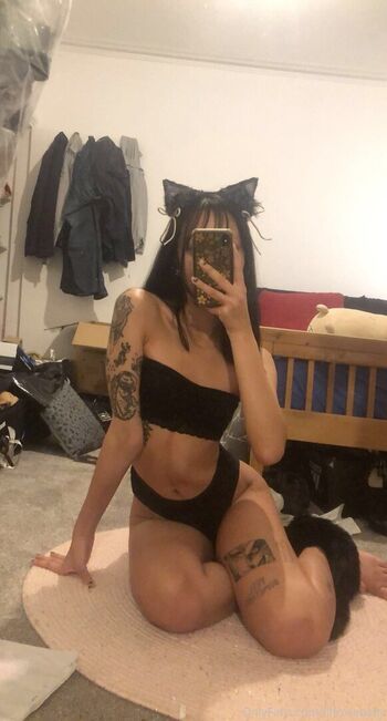 Full leaked Lilfoxiebaby private onlyfans photo