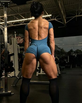 Full leaked Lili dong private onlyfans photo