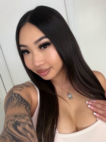 Full leaked Lilkittyli private onlyfans photo
