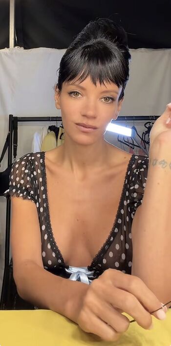 Full leaked Lily allen private onlyfans photo