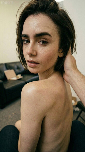 Lily Collins