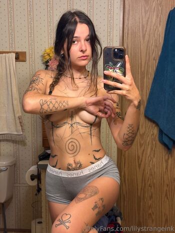 LilystrangeInk