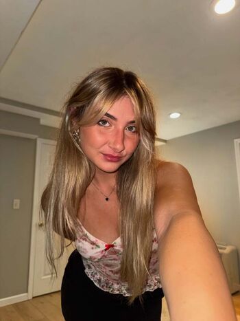Full leaked Lindsay sento private onlyfans photo