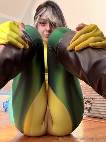 Full leaked Linksgroupie private onlyfans photo