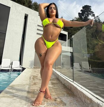 Full leaked Lissaaires private onlyfans photo