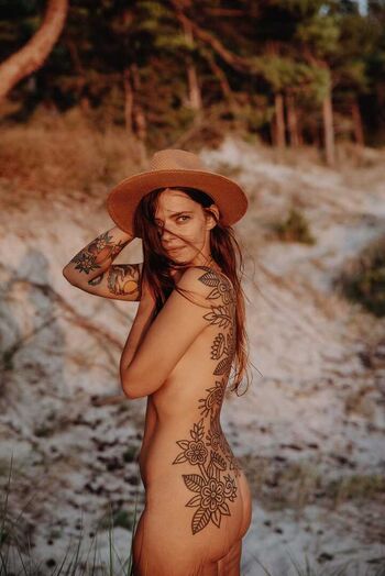 Lithuanian Girls