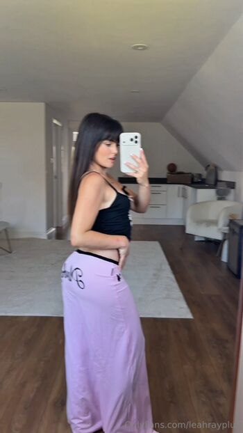 Full leaked Littleleah private onlyfans photo