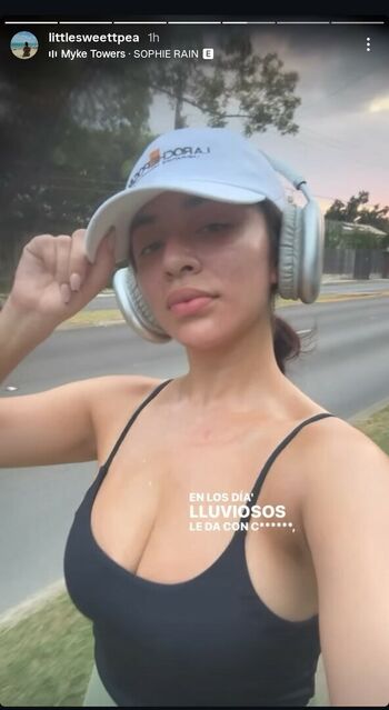 Full leaked Littlesweettpea private onlyfans photo