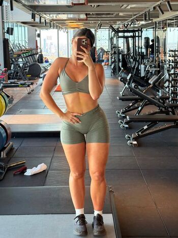 Livefitelle