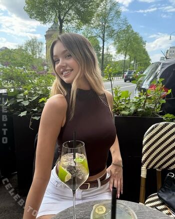 Full leaked Livia melody private onlyfans photo