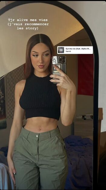 Full leaked Lola clr private onlyfans photo