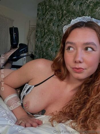 Full leaked Lola gold private onlyfans photo
