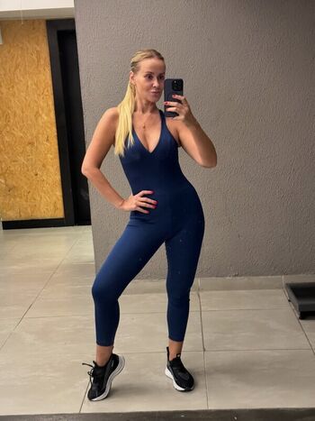 Lola Melnyck