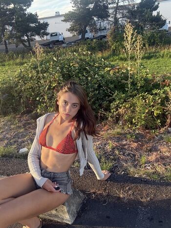 Full leaked Lookielulie page private onlyfans photo