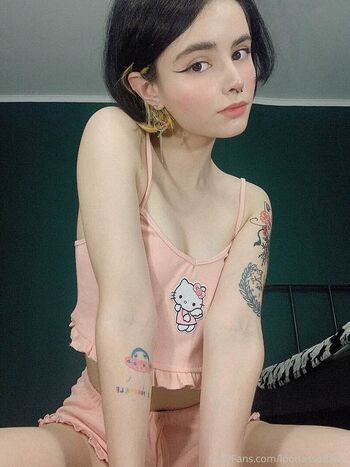 Full leaked Loonassoftfeet  page private onlyfans photo