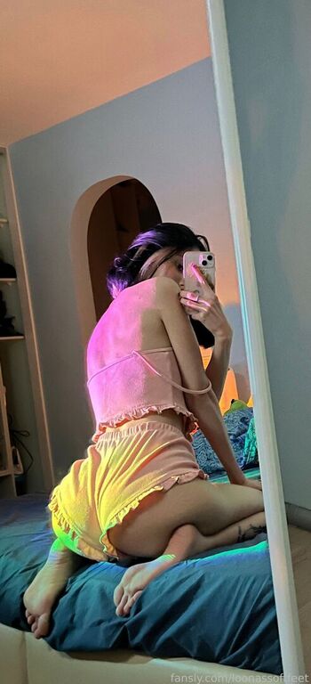 Full leaked Loonassoftfeet page private onlyfans photo