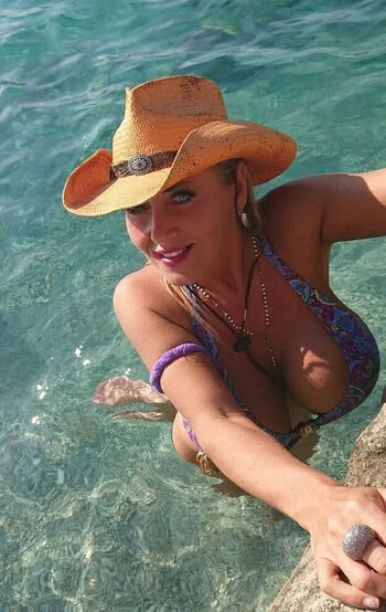 Full leaked Loredana nisturuc private onlyfans photo